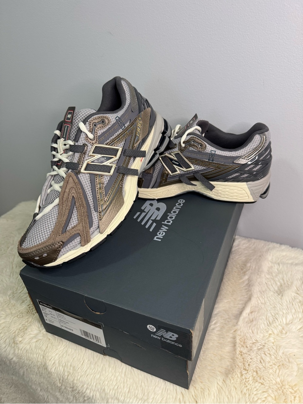 New Balance 1906U U1906AV1 Brown/Gray Low Top Mesh Lace Up Sneakers
